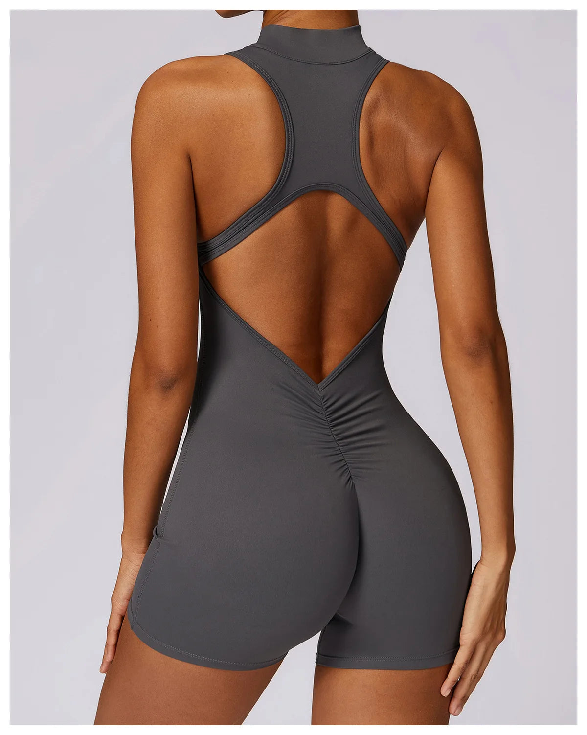 Tuta Sportiva Donna Backless – Fitness e Yoga